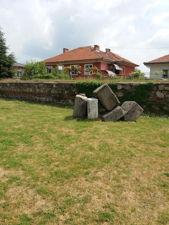 Hotel Stai Za Gosti Venera Chisaria Zewnętrze zdjęcie